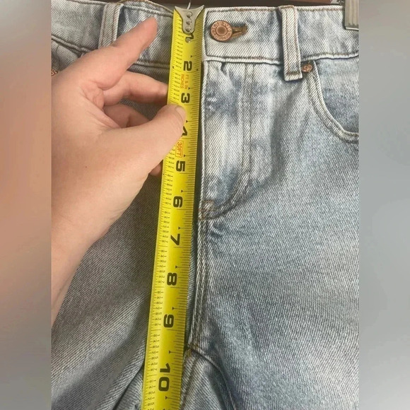 Talbots Everyday Relaxed Jean Size 2P Petite EUC 0135 - Picture 7 of 10